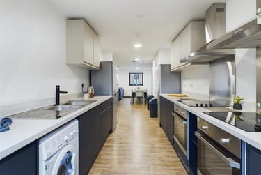 1 bed flat, Fletchamstead Highway, Canley, Coventry, CV49BY - Image 3